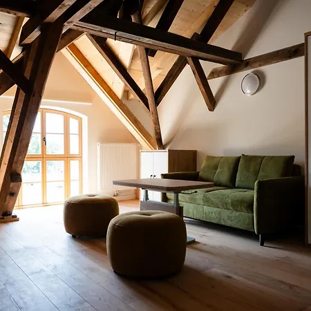 Проживание в семье An Der Wasserburg *